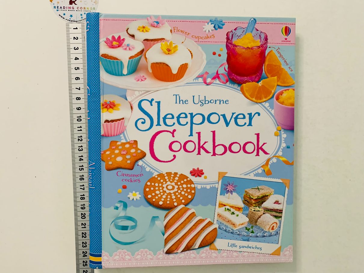 Usborne Sleepover Cookbook | ReadingCorner.ro